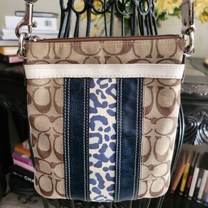 Coach signature canvas crossbody bag